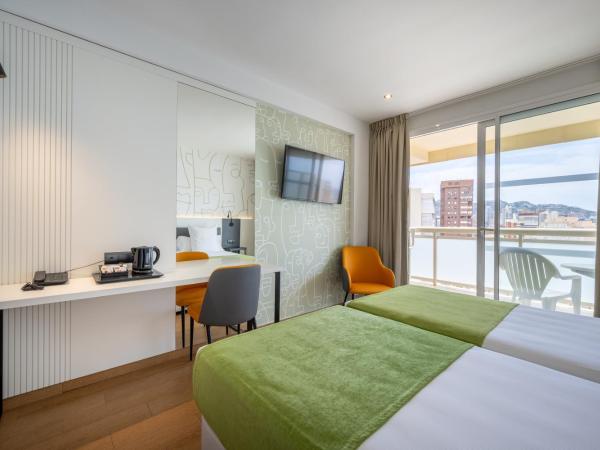 Climia Benidorm Plaza : photo 2 de la chambre chambre double ou lits jumeaux premium