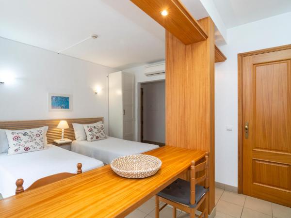 Apartamentos Rossio Mar : photo 2 de la chambre studio standard