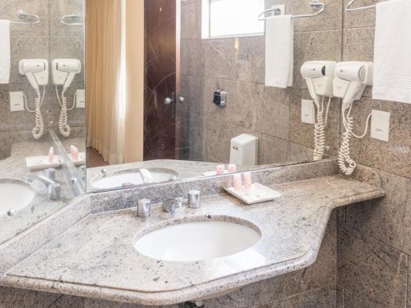 Lancaster Hotel by Castelo Itaipava : photo 3 de la chambre chambre double