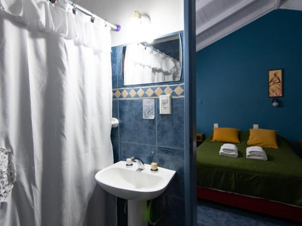 Hosteria Patagonia : photo 7 de la chambre chambre triple standard