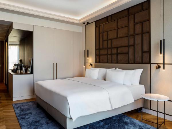 Radisson Collection Hotel, Magdalena Plaza Sevilla : photo 2 de la chambre chambre collection premium