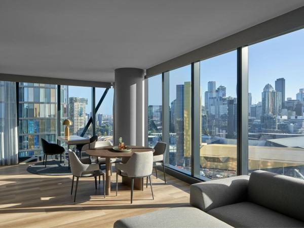 AC Hotel by Marriott Melbourne Southbank : photo 2 de la chambre signature suite,1king,city view