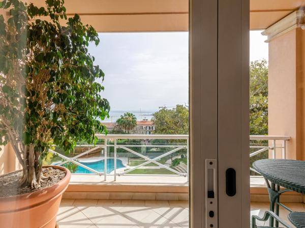 Olissippo Lapa Palace - The Leading Hotels of the World : photo 4 de la chambre chambre - vue sur rivière