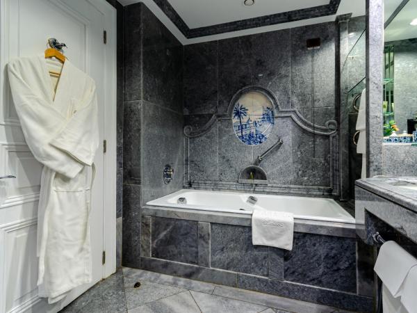 Olissippo Lapa Palace - The Leading Hotels of the World : photo 6 de la chambre chambre - vue sur rivière