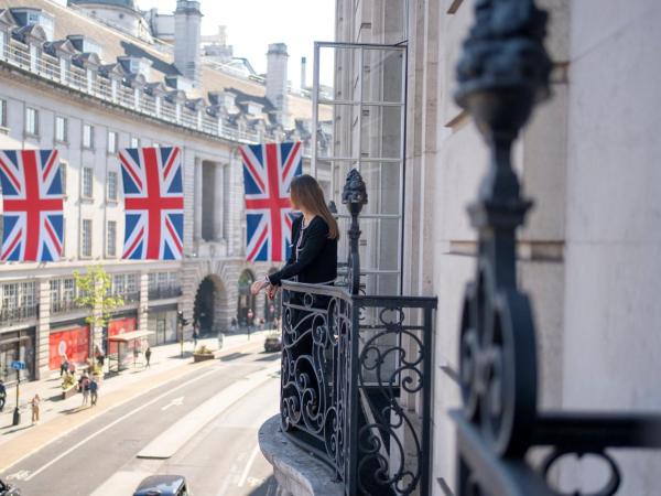 Hotel Cafe Royal : photo 8 de la chambre grande suite regent