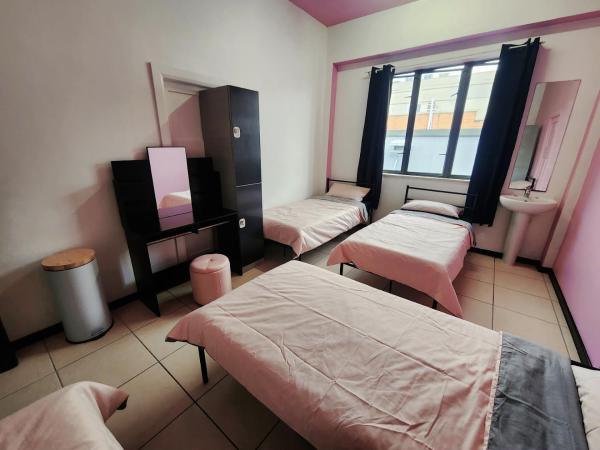 Wanna Stay? : photo 1 de la chambre lit dans dortoir pour femmes de 4 lits