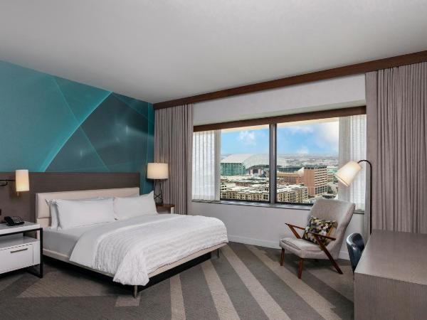 Le Meridien Houston Downtown : photo 1 de la chambre chambre lit king-size