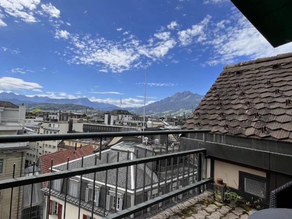 Hotel De la Paix : photo 3 de la chambre chambre familiale