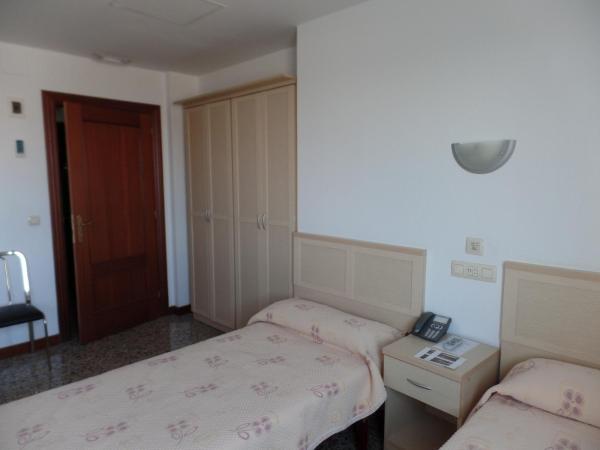Hotel Cogullada : photo 1 de la chambre chambre double ou lits jumeaux