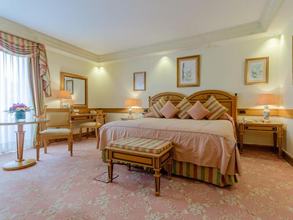 Olissippo Lapa Palace - The Leading Hotels of the World : photo 4 de la chambre chambre supérieure palais