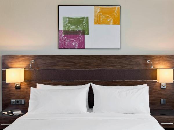 Courtyard by Marriott Vienna Prater/Messe : photo 1 de la chambre chambre lit king-size deluxe