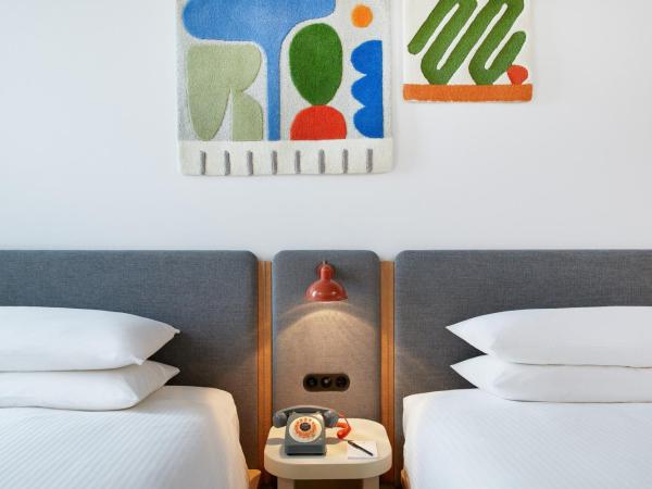 Moxy Sydney Airport : photo 5 de la chambre moxy twin sleeper