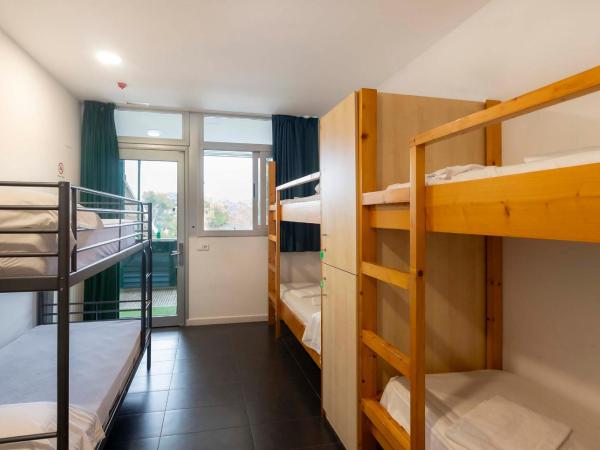 Inout : photo 1 de la chambre chambre familiale