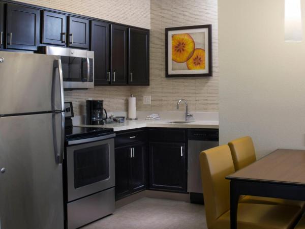 Residence Inn by Marriott Orlando at SeaWorld : photo 6 de la chambre suite 2 chambres