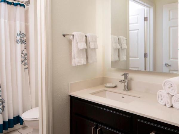 Residence Inn by Marriott Orlando at SeaWorld : photo 5 de la chambre suite 1 chambre lit queen-size avec canapé-lit