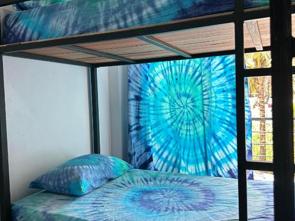 Freedom​ Hostel​ : photo 4 de la chambre lit superposé dans dortoir mixte