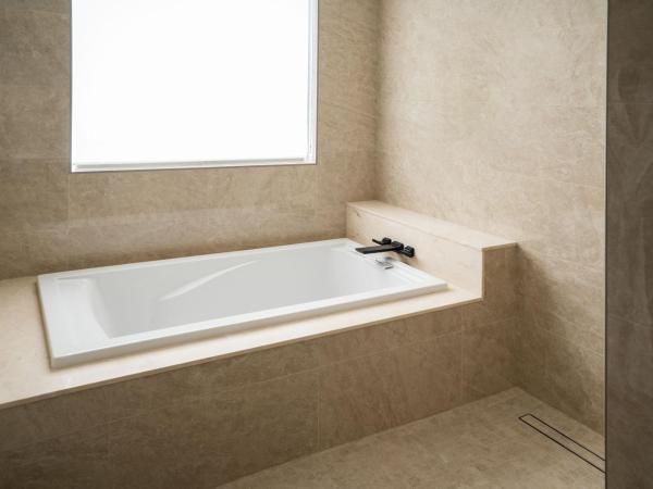 SpringHill Suites by Marriott Chicago Chinatown : photo 9 de la chambre appartement de grand standing avec suite lit king-size