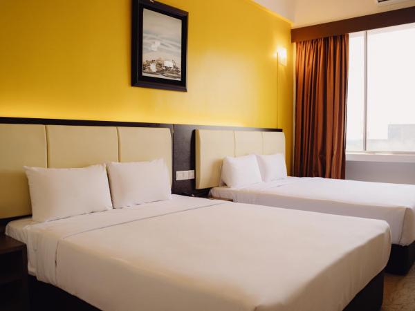 Hotel Sentral Melaka @ City Centre : photo 1 de la chambre chambre familiale deluxe