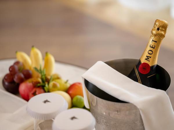 JW Marriott Sanya Haitang Bay Resort & Spa : photo 2 de la chambre guest room courtyard view king bed room