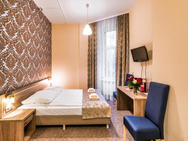 Hotel Lothus : photo 5 de la chambre chambre supérieure lit queen-size