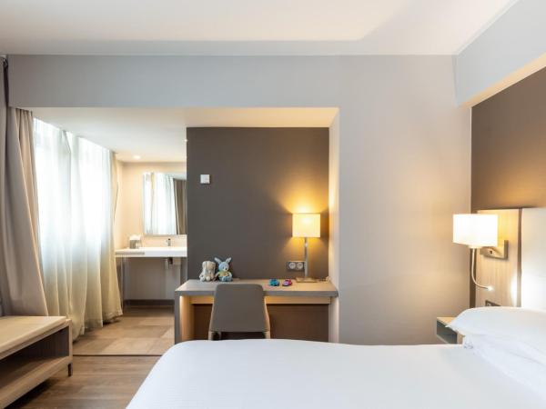 AC Hotel by Marriott Marseille Prado Vélodrome : photo 4 de la chambre chambre double exécutive