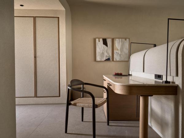 Domes Noruz Mykonos : photo 10 de la chambre hébergement pure haven avec piscine privée