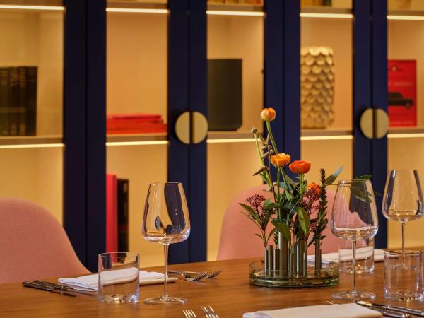 art'otel London Battersea Power Station, Powered by Radisson Hotels : photo 5 de la chambre suite masterpiece