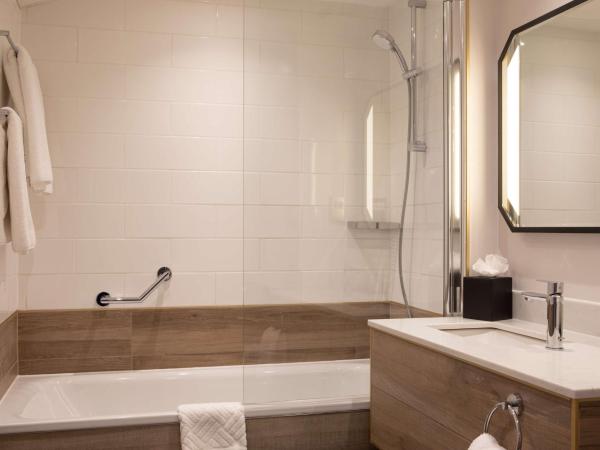 Hilton Nottingham Hotel : photo 4 de la chambre chambre lit king-size avec canapé-lit