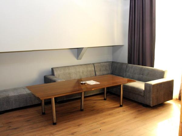 biglife hotel : photo 7 de la chambre studio avec baignoire spa