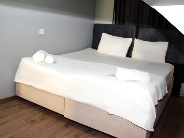 biglife hotel : photo 5 de la chambre studio avec baignoire spa