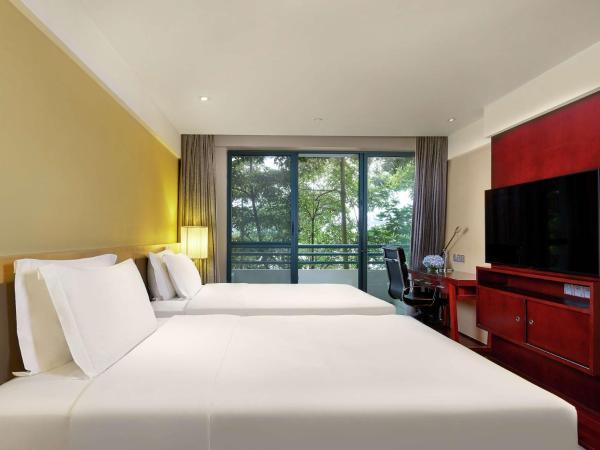 Hilton Guangzhou Science City, Free Shuttle Bus to Canton Fair : photo 4 de la chambre appartement 2 chambres avec balcon