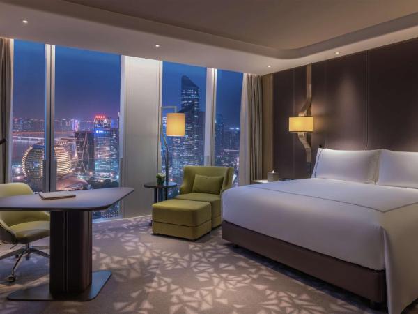 Conrad Hangzhou : photo 1 de la chambre chambre lit king-size exécutive - vue sur fleuve