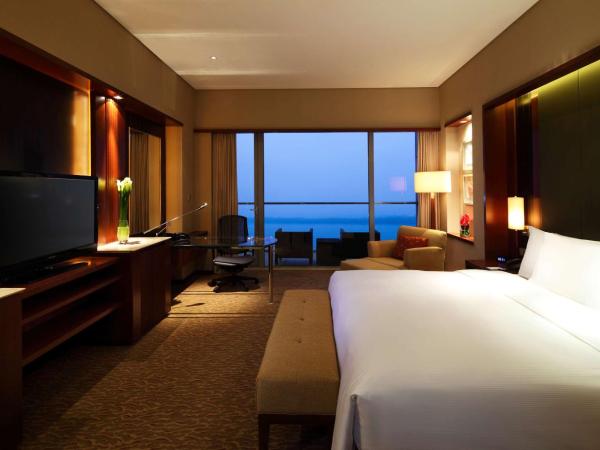 Hilton Nanjing Riverside : photo 3 de la chambre chambre king hilton exécutive