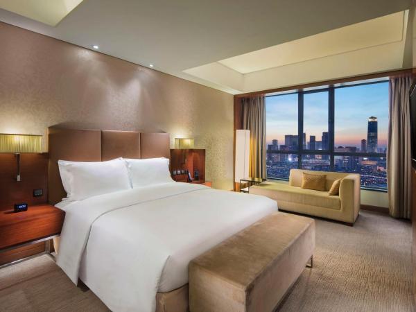 DoubleTree by Hilton Shenyang : photo 5 de la chambre 1 king bed superior king suite