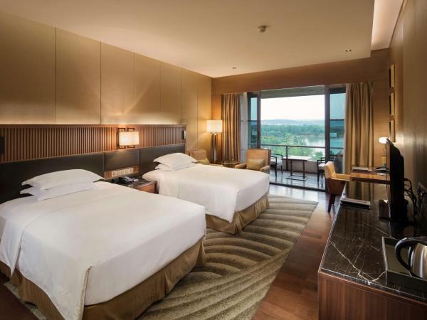 Hilton Wuhan Optics Valley : photo 8 de la chambre chambre lits jumeaux