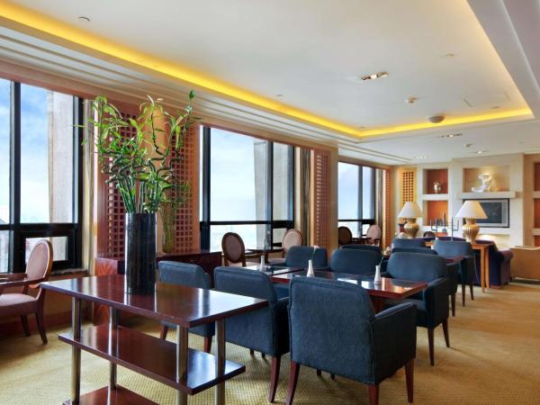 Hilton Chongqing : photo 3 de la chambre chambre lit king-size exécutive