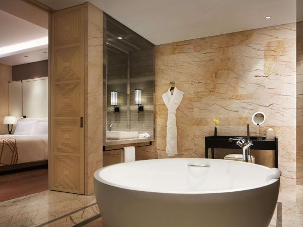 Conrad Tianjin : photo 7 de la chambre suite lit king-size exécutive