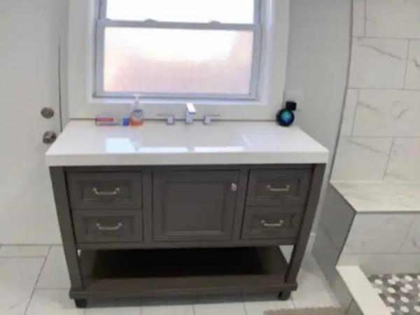 Home near University City : photo 7 de la chambre chambre double avec salle de bains privative extérieure