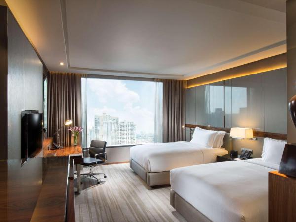 Hilton Sukhumvit Bangkok : photo 2 de la chambre chambre lits jumeaux excutive