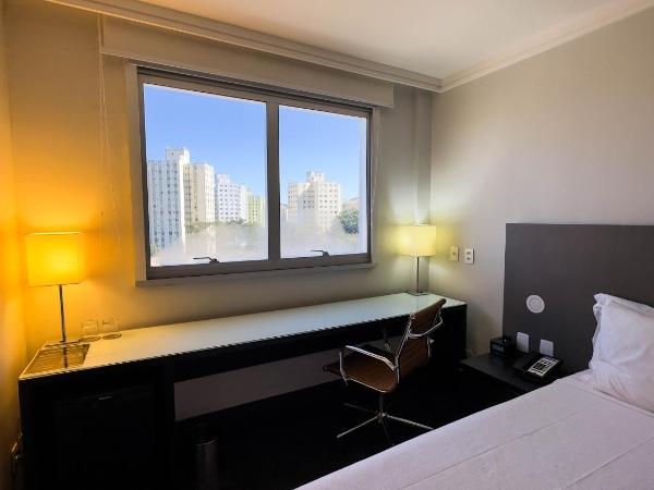 Hotel Gran Vivenzo Belo Horizonte : photo 3 de la chambre chambre lit king-size deluxe