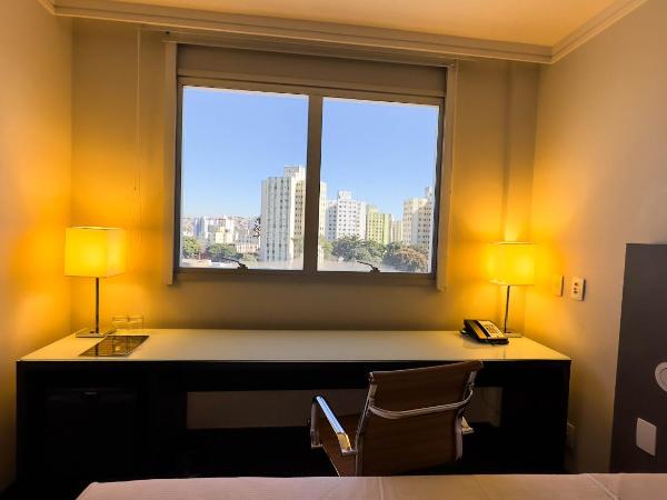 Hotel Gran Vivenzo Belo Horizonte : photo 4 de la chambre chambre lit king-size deluxe