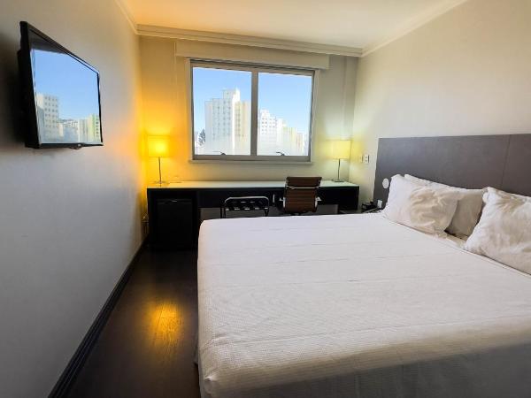 Hotel Gran Vivenzo Belo Horizonte : photo 8 de la chambre chambre lit king-size deluxe