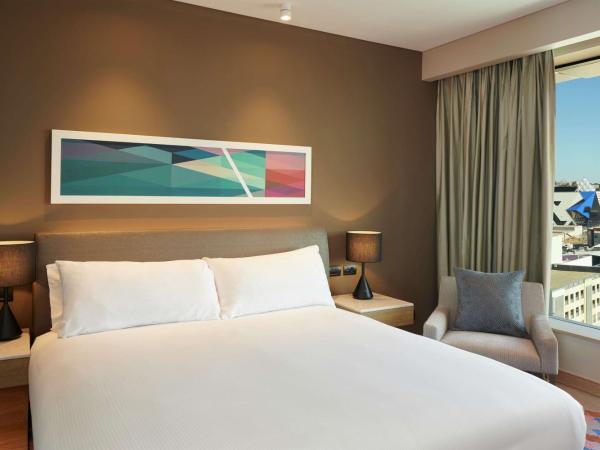 Doubletree By Hilton Perth Northbridge : photo 4 de la chambre chambre lit king-size avec vue panoramique