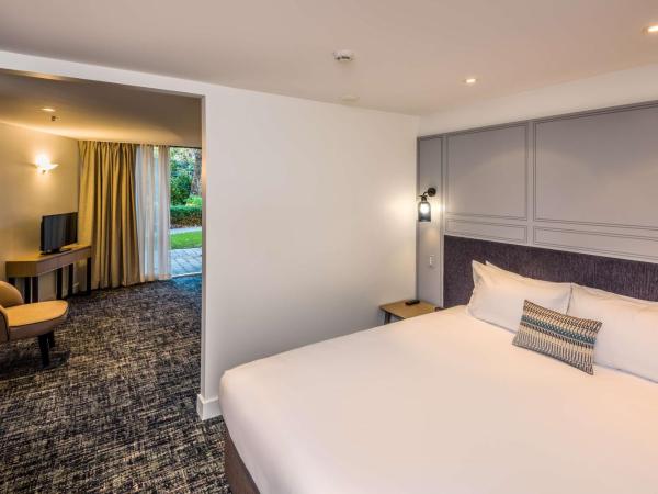 Chateau On The Park - Christchurch, A Doubletree By Hilton : photo 3 de la chambre suite 1 chambre lit king-size