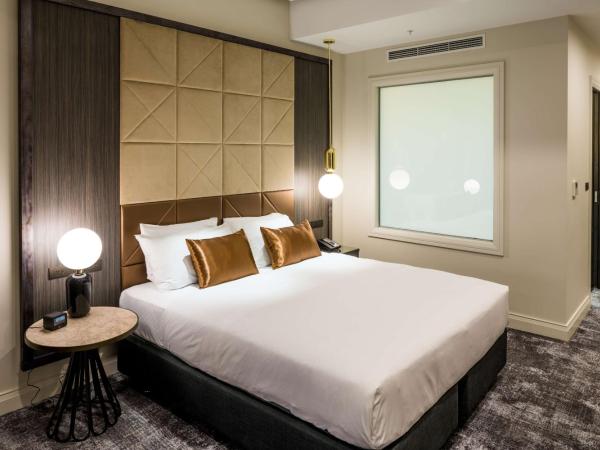 Doubletree By Hilton Wellington : photo 1 de la chambre chambre lit king-size
