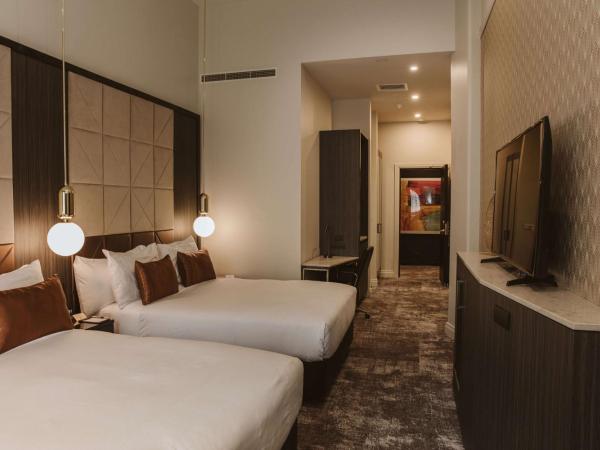 Doubletree By Hilton Wellington : photo 3 de la chambre chambre deluxe avec 2 lits queen-size