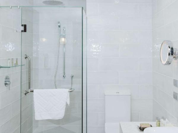 Doubletree By Hilton Wellington : photo 9 de la chambre chambre lit king-size supérieure