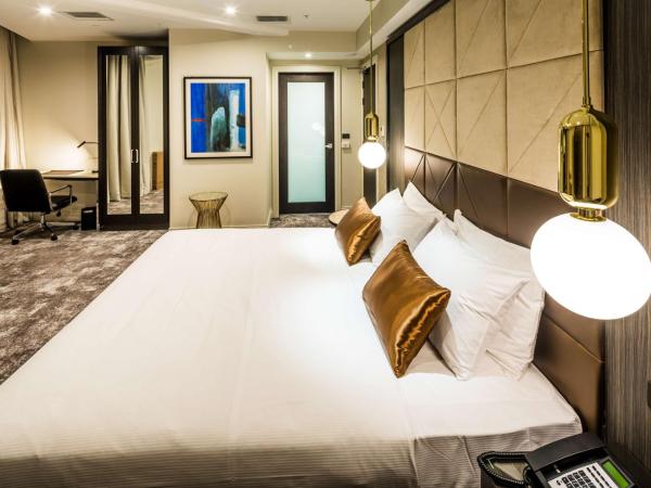 Doubletree By Hilton Wellington : photo 5 de la chambre chambre lit king-size