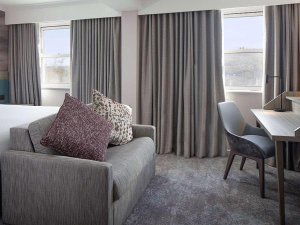 DoubleTree by Hilton Bath : photo 9 de la chambre chambre lit queen-size supérieure avec canapé-lit