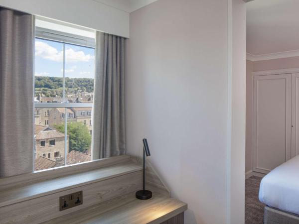 DoubleTree by Hilton Bath : photo 4 de la chambre chambre supérieure lit queen-size